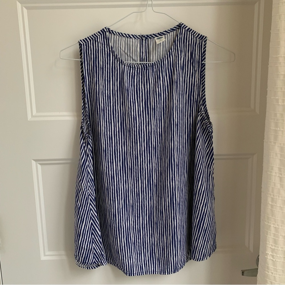 ✨2 for 15$✨ Old navy halter top sleeveless